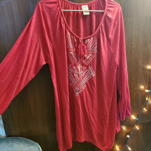 Faded Glory Tribal Top with Tie - Picture 9 of 16